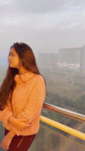 Shraddha Sharma Instagram - Pehla Pehla Pyaar-
You know how you take some time to fall in love with a song, this was that for me but I’m glad I did. Hope you love it too. 

Also I played keys on this one🥹🥹

@armaanmalik @noshrain