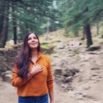 Shraddha Sharma Instagram - Pulga you’re so beautiful! This is Fairy Forest. A must go🧚‍♂️🧚‍♂️🧚🧚‍♀️ @noshrain thank you for always bringing out the best in me my friend❤️ Thanks for creating this beautiful track for me. Hope people feel all the love listening to it. #reels #reimagined #shadyblush #noshrain #shreyaghoshal #instagood Fairy Forest, Pulga