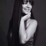 Shraddha Sharma Instagram - 2017. Last peaceful year I remember. @ankitanevrekar_photography @catandthecloset
