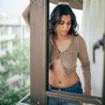 Shreya Dhanwanthary Instagram - A Beige Day by @bharat_rawail @ankitamanwanimakeupandhair