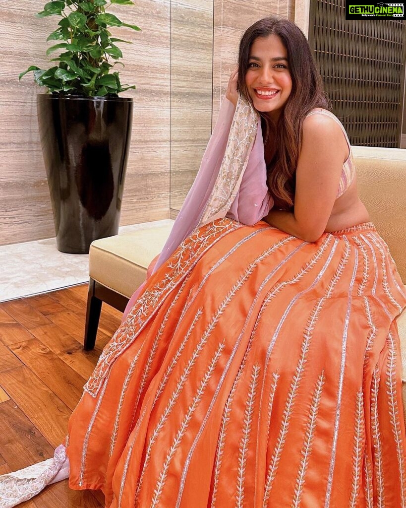 Shreya Dhanwanthary Instagram - Orange you glad? At @lokmat Most Stylish . Styled by @style_tubbies Wearing @ease_kv Outfit Cordinated by @viralmantra HMU by @makeupnhairbyankita @bazziinngaaa