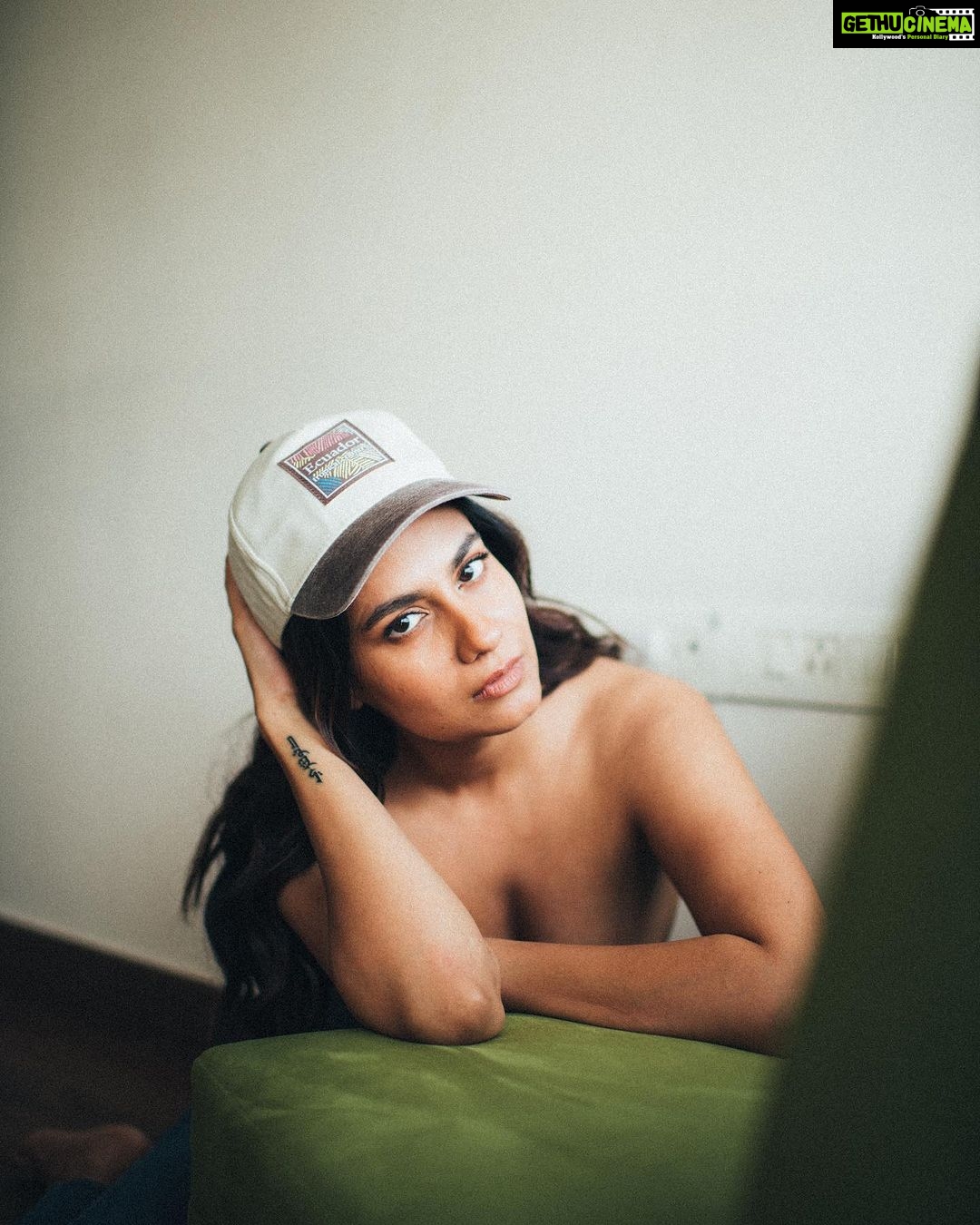 Shreya Dhanwanthary - 119K Likes - Hat-trick