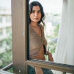 Shreya Dhanwanthary Instagram – A Beige Day by @bharat_rawail @ankitamanwanimakeupandhair @jinalvakilshah