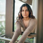 Shreya Dhanwanthary Instagram - A Beige Day by @bharat_rawail @ankitamanwanimakeupandhair @jinalvakilshah