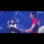 Shreyas Talpade Instagram - What a banger @salimmerchant bhai 🙌 Superbbbb. Mitranno watch the full song. Link In Bio!