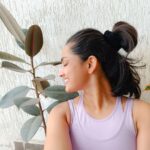 Shritama Mukherjee Instagram - Post-workout photo sesh✌️ #mondaymotivation #letsgo #girlswhoworkout #workoutinspo