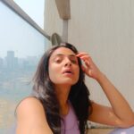 Shritama Mukherjee Instagram - Post-workout photo sesh✌️ #mondaymotivation #letsgo #girlswhoworkout #workoutinspo