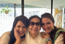 Shruti Seth Instagram - Each year we come to celebrate Ganesh Chathurthi in your house Shruti and each year you invite us for such an amazing lunch . Been like some 20 years . I remember since shararat days we used to wait for the ganpati lunch at your place . So much joy to always meet Farida ji here . Love Love Love is what we feel here ♥️ Somethings never change and shud never ☺️😍like this Ganpati lunch ☺️🥰 We always miss u @additemalik @harshvasishth @karanvirbohra ( manojiiii) Happy Ganesh Chaturthi to all #happyganeshchaturthi #indianfestival #festivities