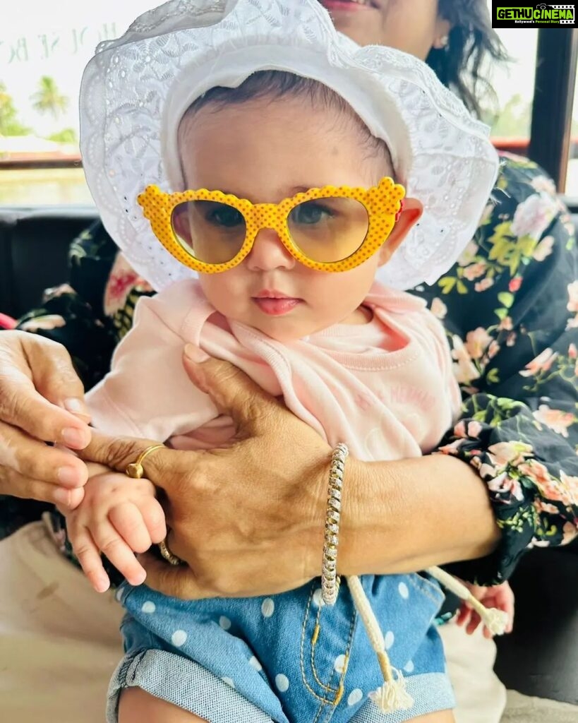 Shruti Ulfat Instagram - Happy happy birthday little darlin AYERA...happy 1 year in this big wide world ... you have brought so much happiness in our family.. you are truly a bundle of joy.. always laughing n full of energy...met you once when you were just 3 months old..have been watching ur pics n videos which ur ma sends (Moni, my niece). Sorry sweetheart could'nt make it for the parrrrtttyyyy but will see you soon...definately. happy beautiful day to Moni n Rohit and the family. @ashwerya @rohit.kathuria . Blessings n love from Bharti pardada, Ojasya mamu n myself. Love lots! Always n forever @ojasya_ulfat . . . #birthdaybaby #Ayera #1stbirthday #oneyearintheworld #happiness #joy #celebration #ashwerya #rohit #pama #mommy #daddy #love #❤️❤️❤️ #😘🎁🎊🎉🎈 #AYERA