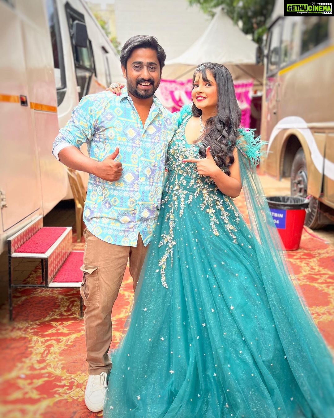 Shubha Poonja Instagram - Working with @shubhapoonja is always fun 😃🧿 @custom_made_fashions @makeoverwithlakshmi_gowda @rent_a_smile #shootmood #work #designing #shubhapoonja Bangalore, India