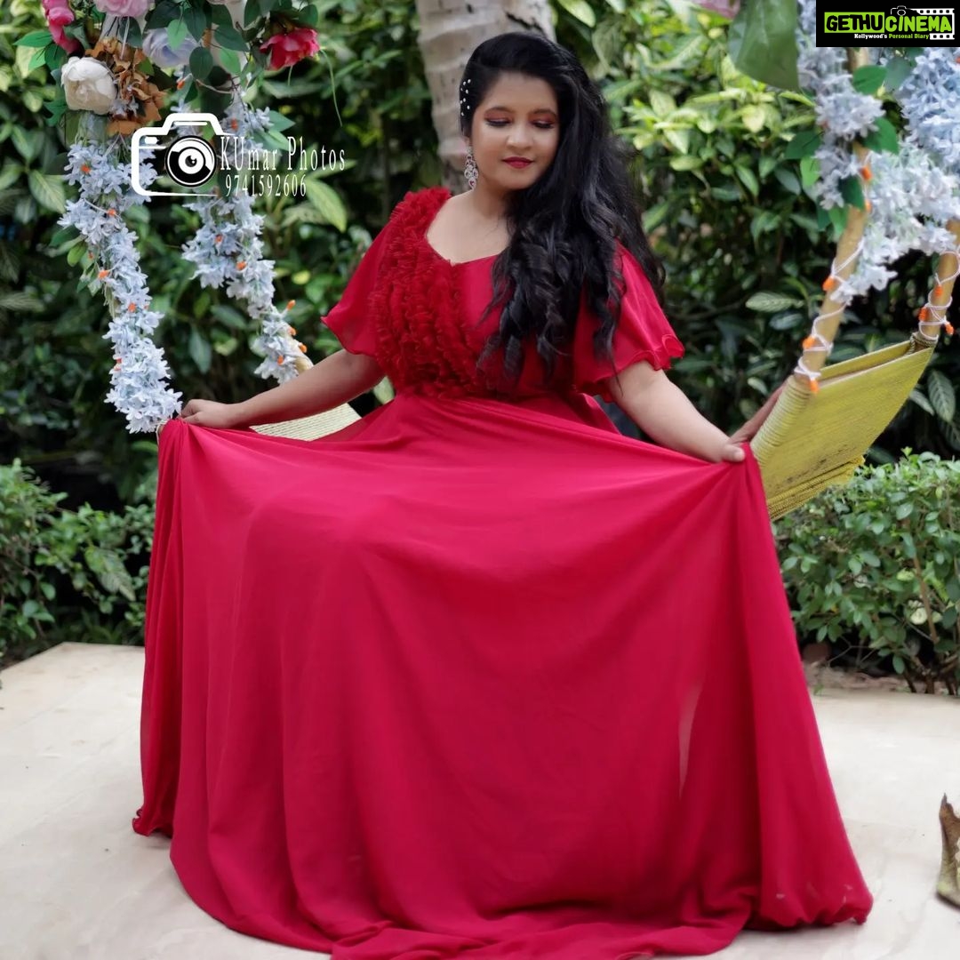Shubha Poonja Instagram - Shoot organizer- @shru_aditya Makeup- @shruthiaditya_makeovers Hair- @hair_by_kshamakotresh Outfit- @fashion_attire29 π·- @kumar_photography_dvg π- @elementscelebratrbanglore Jewellery- @shiva_enterprises_dvg