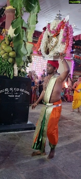 Shubha Poonja Instagram - Namma oorina pillarkhana mahalingeshwara devasthanadha ... shivrathri utsava... We as a family .. come very year without fail for the one week shivrathri utsava in our temple...
