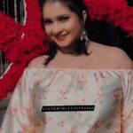 Shubha Poonja Instagram - ☺😍 Mua for this beautiful look ... @shubhapoonja @lakshmimakeover6363 @lakshmi_hair_artist #kannadasongsarebest👌👌 #kannadamovie #ambujamoviesong #sandalwood #bridalmakeupartist #proffessinoal #muabanglore #muhoorthamlook #receptionlook #hudabeauty #maccosmetics #kannadathi💛❤️ #brudesofindia #instagramreels #likeskaro❤️ #likesforlike #followforfollowback #muagoals❤️ #photographymakeup #weddinginspiration #weddingbridestyles #hairartist #lovewithfashionstyle