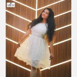 Shubha Poonja Instagram - Visiting @manjunathmagaji24 studio for the first time .. its amazing... and some casual pics taken then ... no planning Sudden candids ... do visit @mcm__photography__ studio for photos shoots.. and rentals