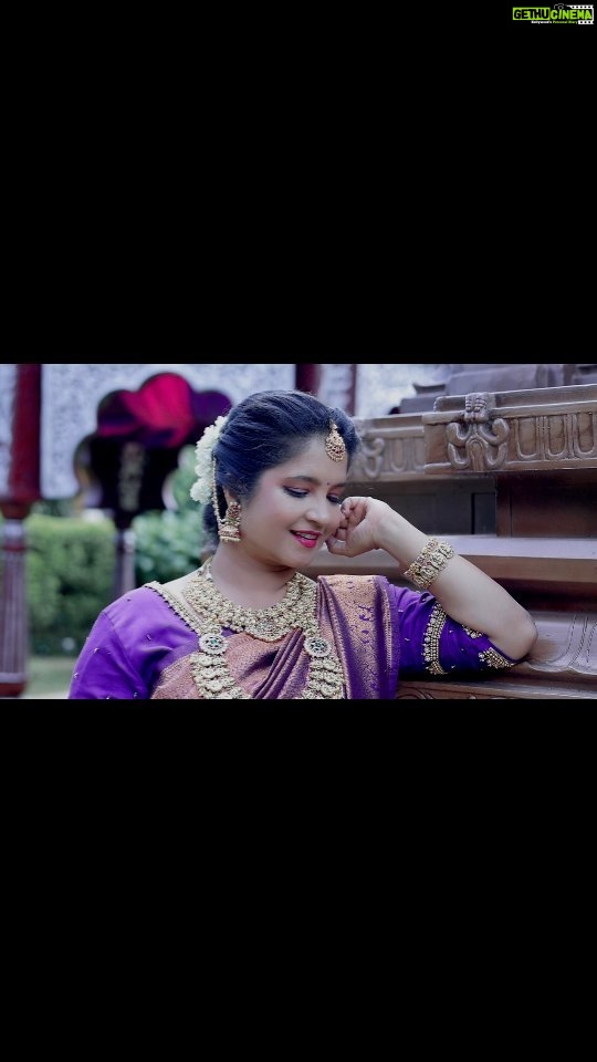 Shubha Poonja Instagram - Shoot organizer- @shru_aditya Makeup- @Shruthiaditya_makeovers Hairstyle- @hair_by_kshamakotresh Jewellery - @shiva_bridal_jewelry_dvg @shiva_enterprises_dv Outfit- @florencefashion4 📸- @kumar_photography_dvg Location- @elementscelebratebangalore