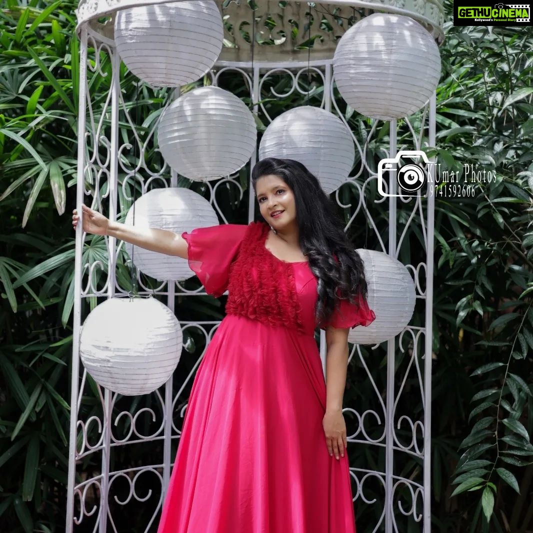 Shubha Poonja Instagram - Book your dream shoot now at www.elementscelebrate.com @shubhapoonja @shruthiaditya_makeovers #candid #love #couple #prewedding #bangalore #weddingphotography #preweddingphotography #photoshootlocation #bestphotoshootlocation #preweddingphoto #couplegoals #couplephotography #premiumlocation #bangaloreblogger #bangalorecouple #maternityphotoshoot #babyphotoshoot #fashionphotoshoot #elementscelebrate