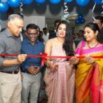 Shwetha Srivatsav Instagram - From the inaugural event for the launch of IVF centre - Kinder Women’s hospital & fertility centre @kinderhospitalsbangalore . It was absolutely a pleasure to meet you all , Chairman Dr.V.K. Pradeep Kumar, CEO Mr. Renjith Krishnan , Sr. Consultant Dr. Chandana Narayana 😊🙏🏽and I wish all the very best to the entire team.
