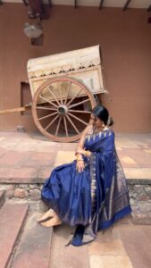 Shwetha Srivatsav Instagram - 🥻
#karnataka #kannada #kannadasongs #drrajkumarfan #saree #sareelove #heritage