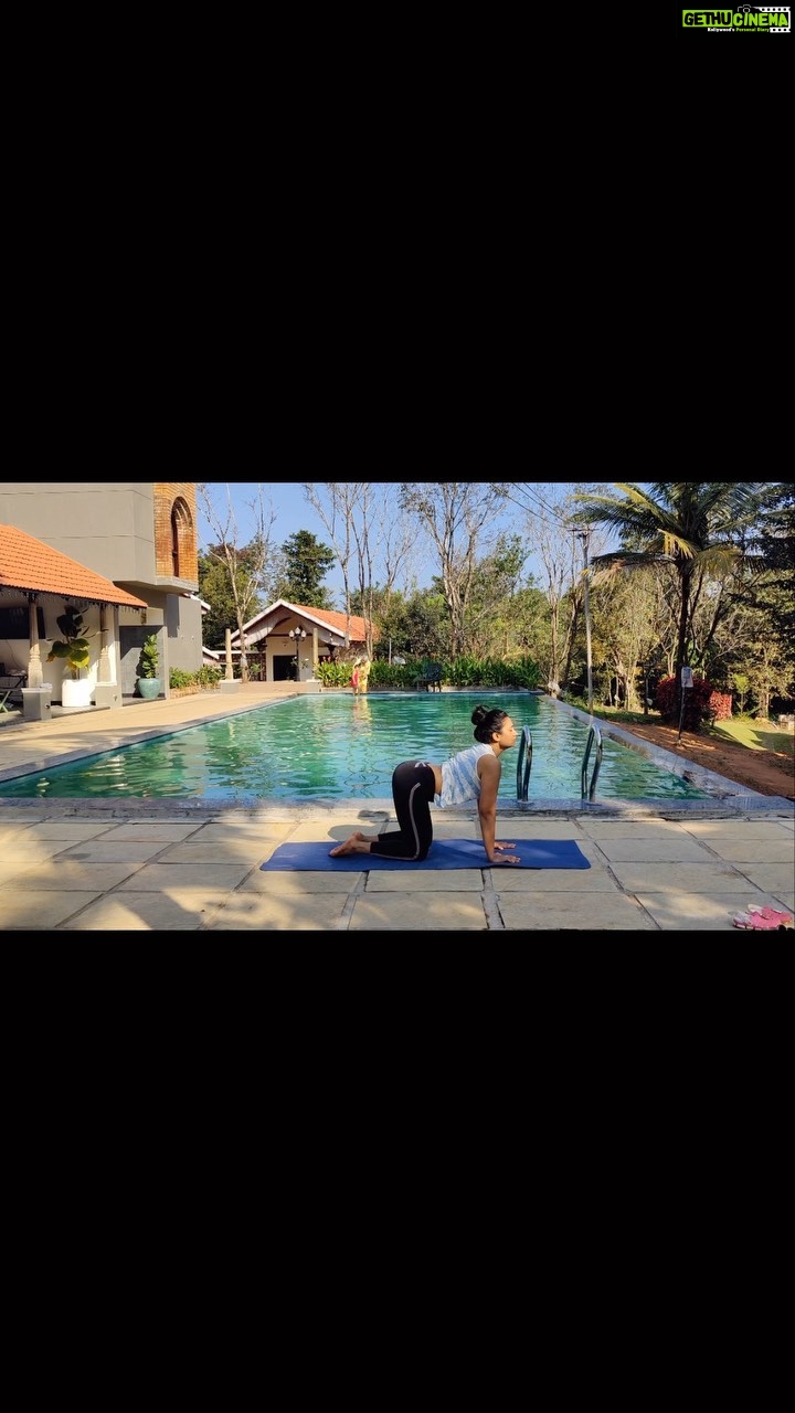 Shwetha Srivatsav Instagram - Practising sadhana is important in our daily lives to find that inner peace and balance !! Try and make yogaabhyasa a part of your life from this special day onwards , which is dedicated to yoga 🧘♀️🌍 #InternationalYogaDay #Namaste #YogaLove”