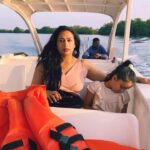 Shwetha Srivatsav Instagram – Super impressed by my daughter’s acting skills ..especially, the last bit of the reel 😂!! #justforfun 🥳!! Being a fan of Wes Anderson’s movies, felt this trend is way too cool to miss out on trying this one 😁!! My fav movies of his #moonrisekingdom #fantasticmrfox #thegrandbudapesthotel #isleofdogs 
Yes, travelling with toddlers can be a task😅 !! (But,luckily my daughter is an angel in this matter 😍) #travellingwithkids #keepthementertained #motherhood #parenthood  #actress #karnataka