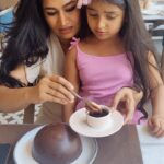 Shwetha Srivatsav Instagram – Happy Sunday 🫶🏼
#JWMarriott #May11th #Anniversary