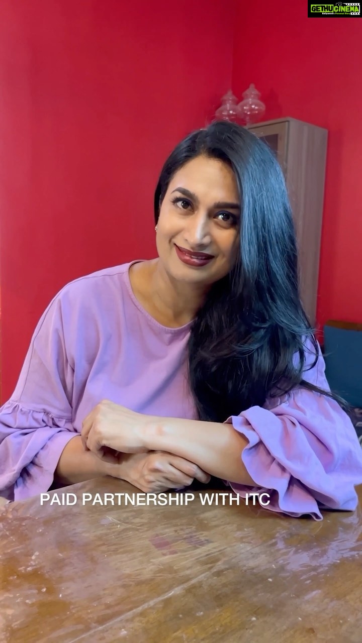 Shwetha Srivatsav Instagram - Being a mom, I am always showered with requests, especially when we are planning a getaway for the weekend. So, to make sure we have everything Ashmita needs, I rely on my genie, ITC Store.😁 From fresh produce to on-time deliveries. I love how seamless and enjoyable my shopping experience gets with ITC store, in true sense it is my genie.🤩🤗 Use my code- SHWETASK25 So if you are also someone who is always looking for a one-stop destination for quality produce and everyday essentials, try out ITC Store now, and trust me, you are all sorted!😌😌 Visit the website- https://itcstore.in/ @itcestore #itcstore #Buyonline #groceries #mummy’sgenie