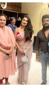 Shwetha Srivatsav Instagram - #aboutlastnight - From the special screening of our movie‘Raghavendra Stores’ !! Thank you all for showering us with so much love and blessings!! #hombalefilms #raghavendrastores