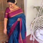 Shwetha Srivatsav Instagram – Missed posting this🙋🏻‍♀️, was lying in the draft but I must say it’s one of my favorite tunes. #classic 
#favorite #kannada #retromusic #saree #sareelove #traditional #southindianactress