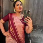 Shwetha Srivatsav Instagram - Kick-started the promotions for our movie #raghavendrastores and yes, this is my look from the movie!! Kindly watch out this space for more updates !! @rgvndrastores @hombalefilms @santhosh_ananddram #jaggesh sir 🙌🏼!!