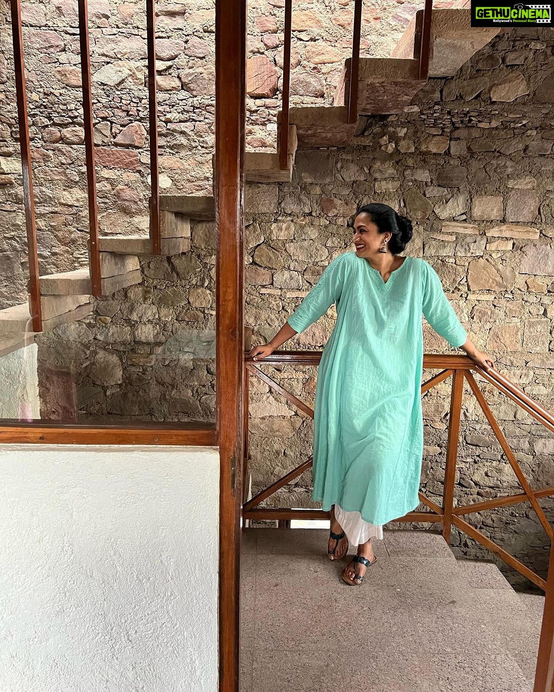 Shwetha Srivatsav Instagram - Where could this be?! Any guesses??! 😉