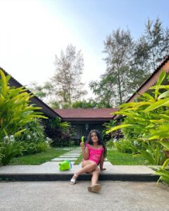 Shwetha Srivatsav Instagram - 📍@gamyam_retreat #luxurybeachresort #karnataka 
🫶🏼 @ashmitha.srivatsav @amith.srivatsav  #staycation #holiday