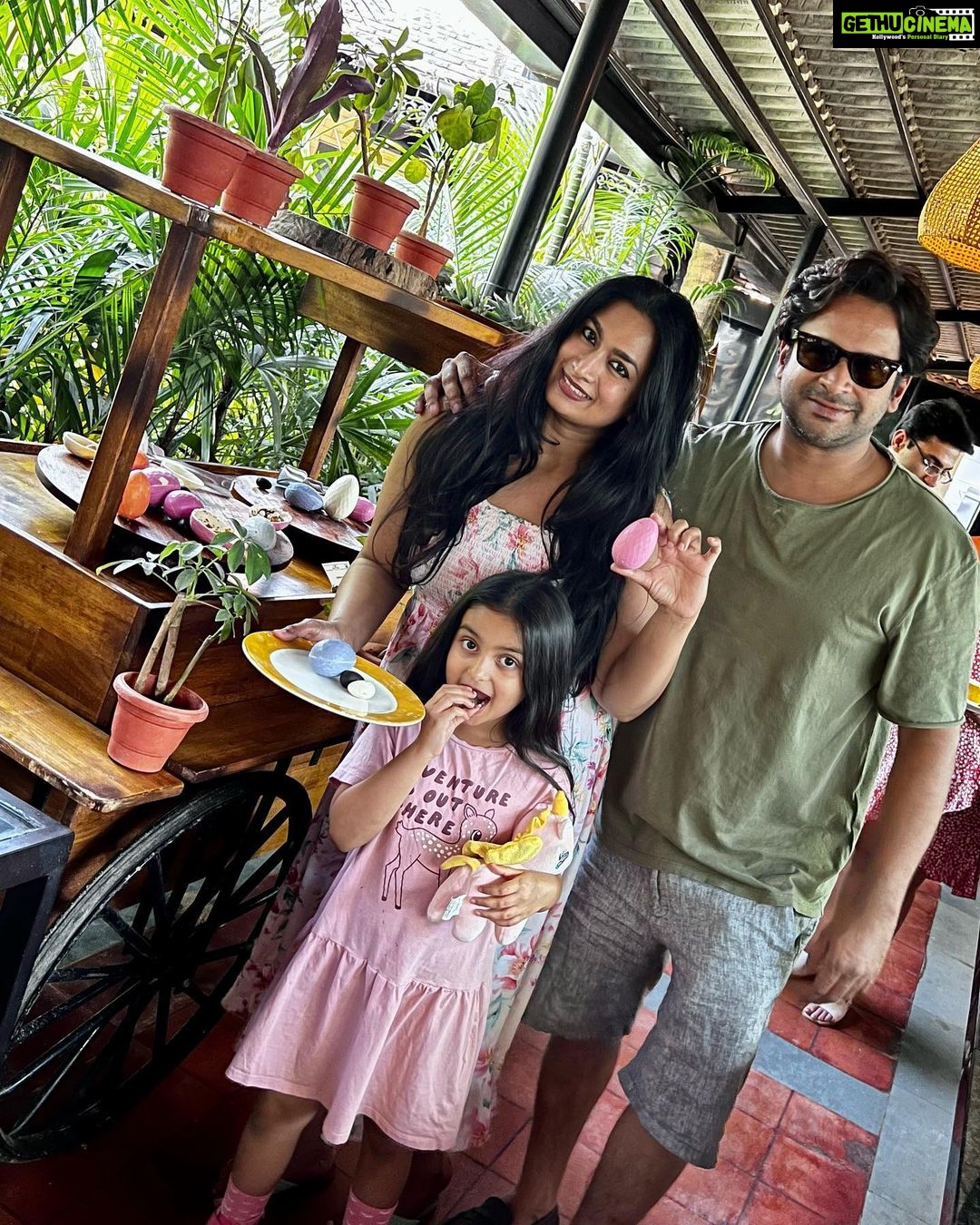 Shwetha Srivatsav Instagram - #happyeaster #chocolateegg
