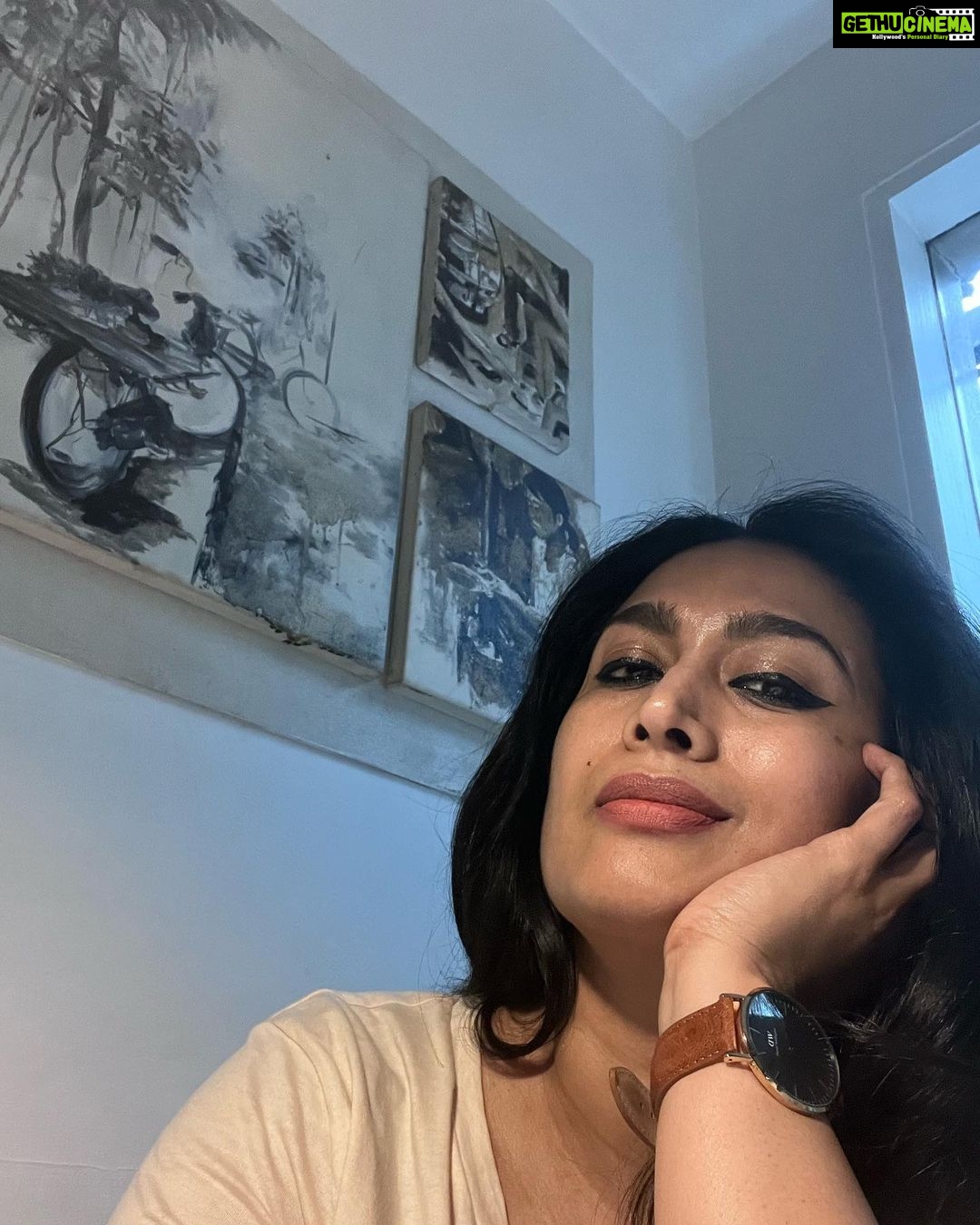 Shwetha Srivatsav Instagram - Caption this 💁🏻♀️