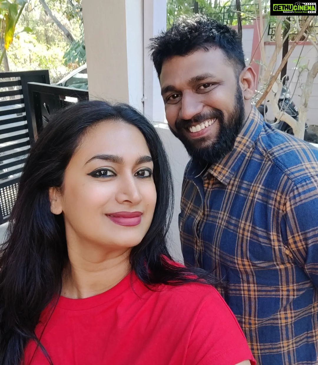 Shwetha Srivatsav Instagram - Many many happy returns of the day 🥳, my dear brother Sharadh!! I am the luckiest person to have a kind hearted brother like you!! Cheers to another year around the sun. Live it up, brother!! #siblings #brother
