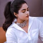 Siddhi Idnani Instagram - Woke up to this beautiful edit! Which ones your favourite?! 💜🥰