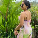 Siddhi Idnani Instagram - Tropical state of mind💜🍍