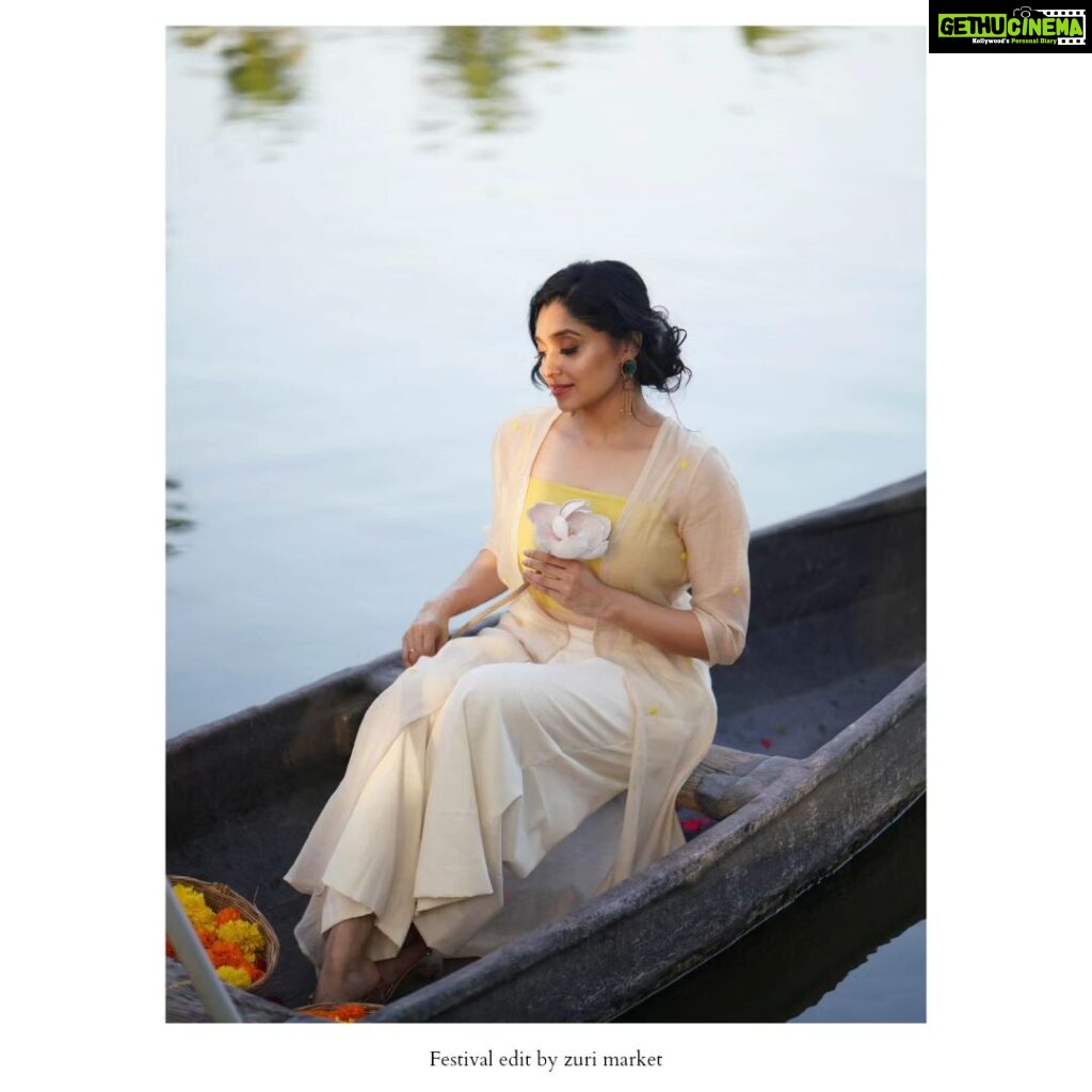 Sija Rose Instagram - Radiate the colors of joy and celebration this Onam with this breathtakingly beautiful co ord set. Embrace the rich traditions with a touch of contemporary style, curated just for you. Step into the festivities with confidence and elegance... @sija_rose_george @portraits_by_shone @kondai_lip_resort @lushandluxbyak Dm for details.