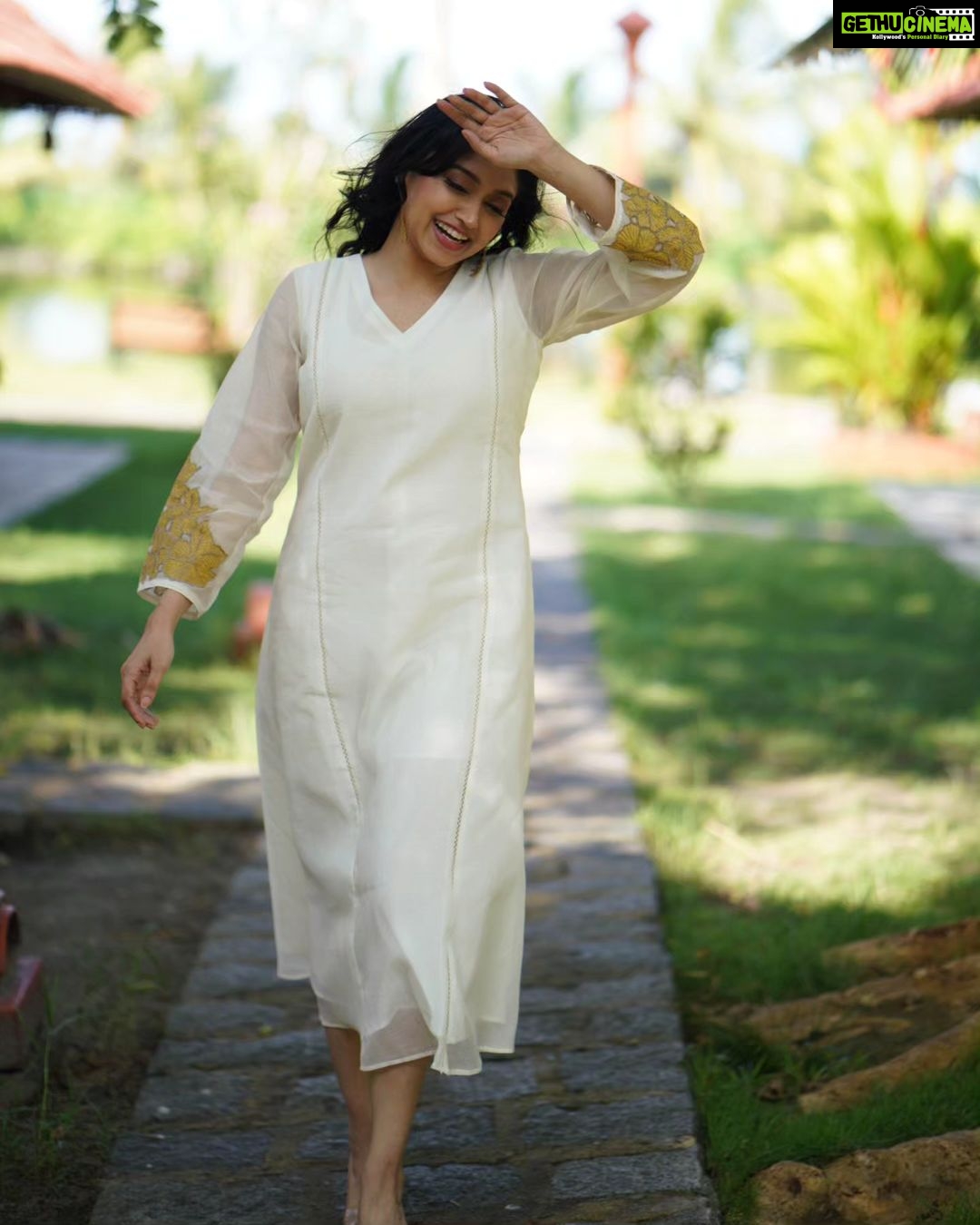 Sija Rose Instagram - @sija_rose_george in Varnam ‘23 - casual edit Grab this stunning casual piece which we made keeping in mind the comfort and style . It’s light weight and has small detailing and applique work sleeves and back which elevates the Onam feel Muse - @sija_rose_george MUA- @lushandluxbyak Photo and video- @portraits_by_shone Location - @kondai_lip_resort Can be customised in shades DM to order