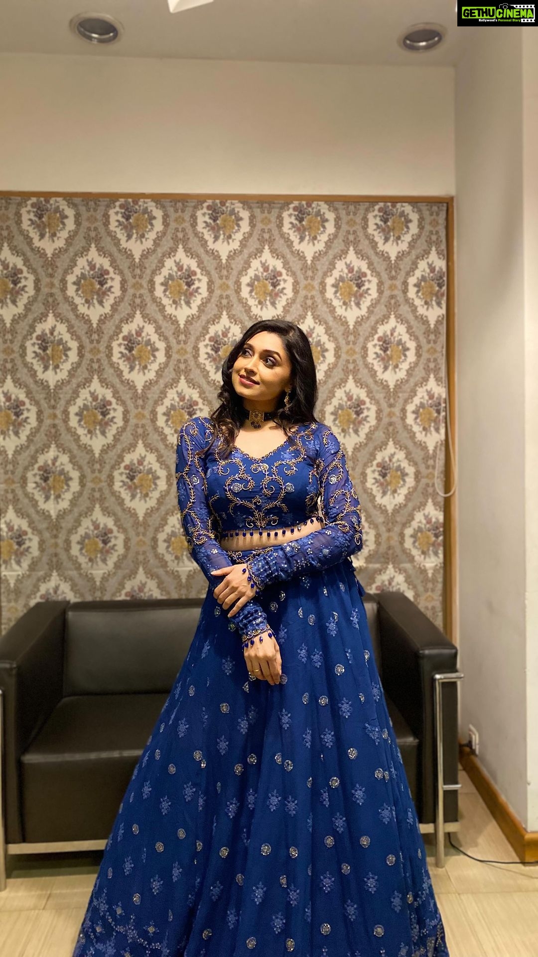 Sija Rose Instagram - @hilitemallcalicut Fashion Week Enjoyed this show with @revathyjayanbabu Her vibrant colour design collections. Special thanks to @go4abhildev @shamkhan.official @soorajskofficial My first at Calicut to have walked a show with an amazing crowd and energy. Mua: @go4reminpriyanka Thanks @hilitemallcalicut for the hospitality! C u soon!
