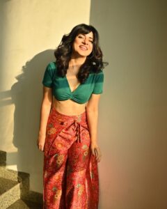 Simple Kaul Instagram - Hey whatsupp !!