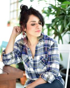 Simple Kaul Instagram - The Entrepreneur vibe !!