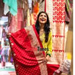 Simple Kaul Instagram - Ziddi Dil Maane Na’s @simplekaul recent #DilliHaat visit had her smiling all day. She shared that it was her hangout adda 20 years back. Swipe to see everything she shopped from #DilliHaat . . . #simplekaul #actress #shopping #delhi #india #dillihaat #instagood #followme #photography #foodporn #travelblogger #foodblogger #photooftheday #delhigram #incredibleindia #foodgasm #foodphotography #indiapictures #instadaily #indiagram #blogger #follow4follow #photographers_of_india #love #foodie #fashionphotography #everypicturehasastory #delhitimes