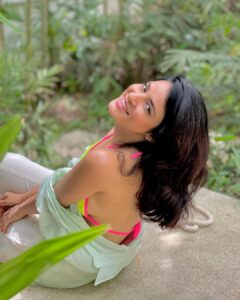 Simple Kaul Instagram - Hello sunshine 🌞