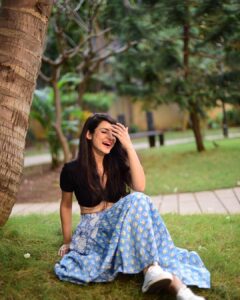 Simple Kaul Instagram - 🌺🌺🌺

📷 @rishabdahiya