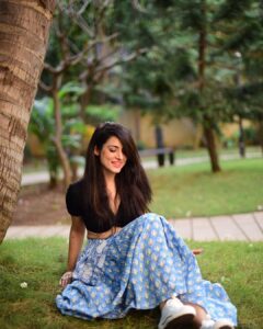 Simple Kaul Instagram - 🌺🌺🌺

📷 @rishabdahiya