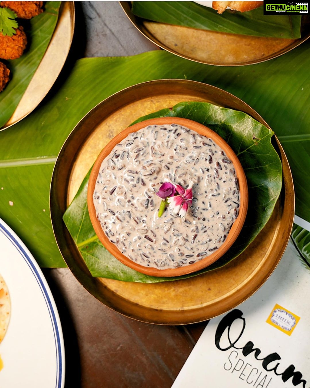 Simple Kaul Instagram - When you end up clicking with your friend cause the “New Onam special menu” looks so beautiful. You can’t help but sit and enjoy the delicacies & Offcourse click pictures 😍 “ New Onam menu “Launches today at @1bhkmumbai & @1bhkvashi ! Looking forward to host you all with our comforting delicious dishes 🫶🏽 Thankyou @saraarfeenkhan for Dropping by 🎉😘🫶🏽 Looking forward to a lovely Sunday lunch with you all 🎉 ( Don’t miss the live music today ! It’s going to be awesome) #newmenu #onamspecial #foodiesofindia #mumbaifoodie #mumbaifoodies #foodofmumbai #mumbaifood #mumbaifoodlovers #things2doinmumbai #thingstodoinmumbai #mumbaifoodblogger 1 bhk Oshiwara