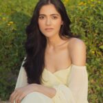 Simran Choudhary Instagram - Living in a Jane Austen novel 🏞️ 📷 @the_pixel_farmer Wearing @jasmeofficial.in