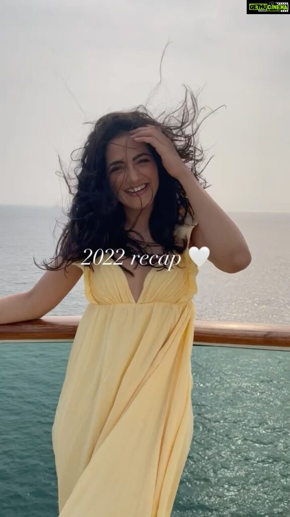 Simran Choudhary Instagram - Another wonderful year in the books 🤍 Time to bring on the bubbly, 2023 is going to be sparkling 🥂 #Recap2022