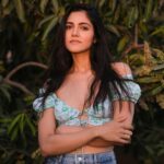 Simran Choudhary Instagram - Golden hour glow 💫 with 📷 @pranav.foto 🤍