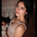Simran Choudhary Instagram - 🍂 @pranav.foto
